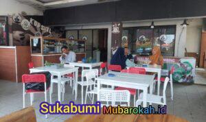 IbuDwi: Warung Masakan Khas Sunda Mang Ujang Top Markotop