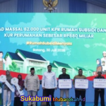 Prabowo Saksikan Akad Massal KPR FLPP untuk 62.710 Penerima, dari Guru SD hingga Pengemudi Ojol